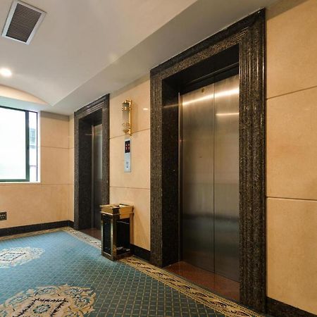 New Pearl River Hotel Гуанчжоу Екстер'єр фото