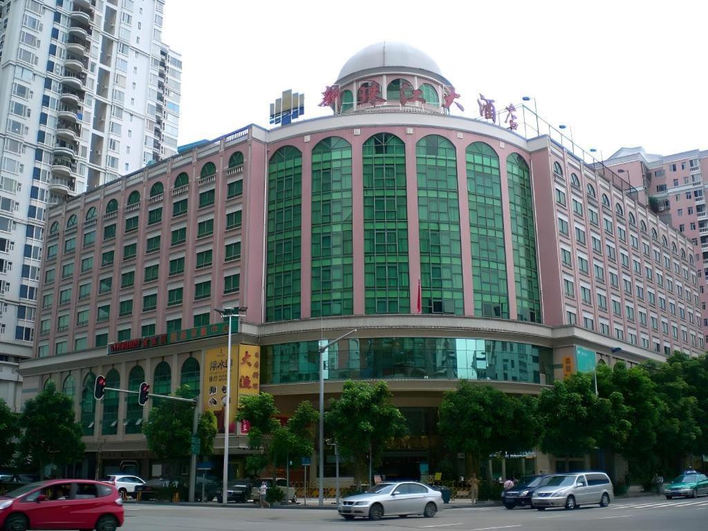 New Pearl River Hotel Гуанчжоу Екстер'єр фото